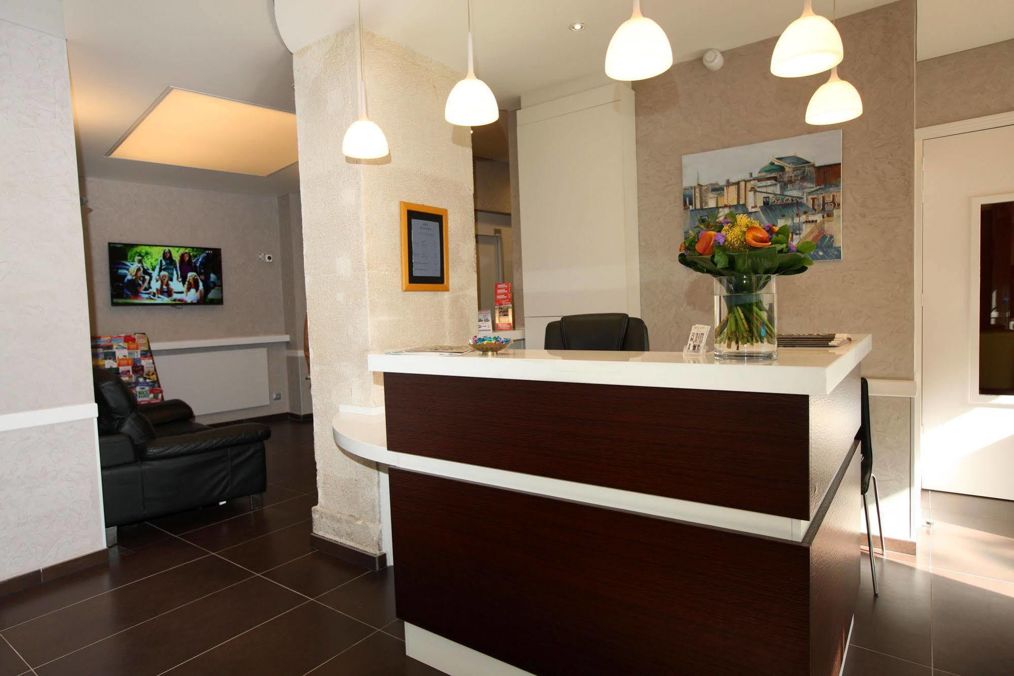 פריז Hotel Sunny מראה חיצוני תמונה